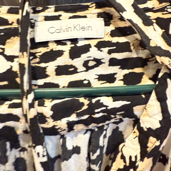 Calvin Klein Blouse with waist tie - Picture 2 of 2